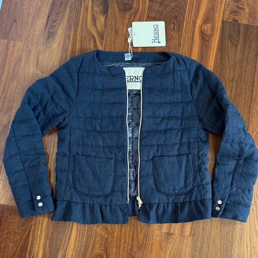 HERNO Navy blue Quilted down linen flax Jacket with Ruffle Hem NWT 42 S puffer